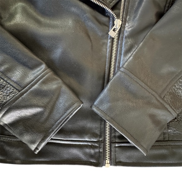 Art Class Kids’ Faux Leather Moto Jacket Black Size 8 Casual - Picture 4 of 8